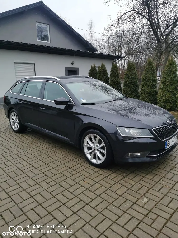 Skoda Superb 2016 photo 3