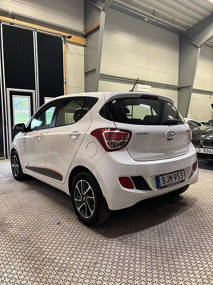 Hyundai I10 2014 photo 2