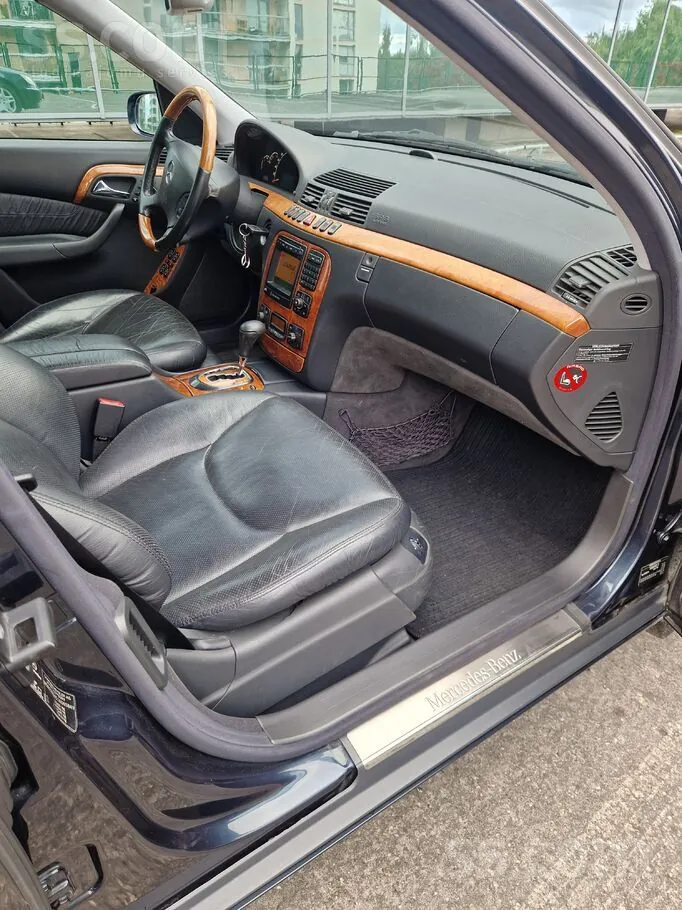 Mercedes-Benz S320 1999 photo 5