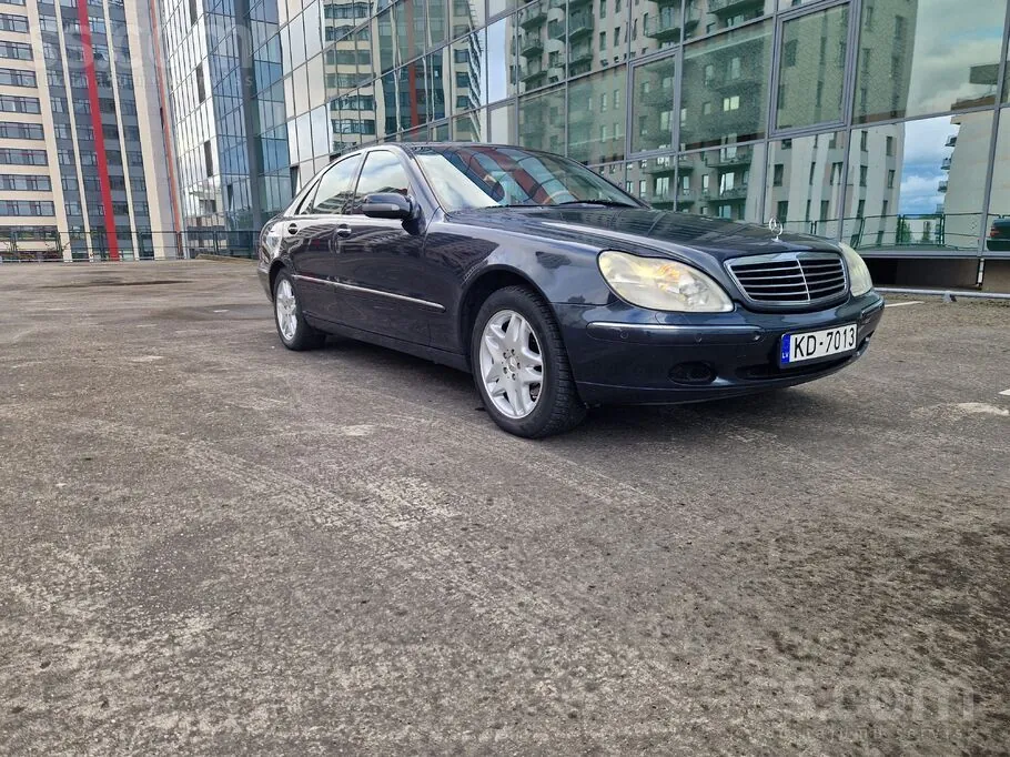 Mercedes-Benz S320 1999 photo 2