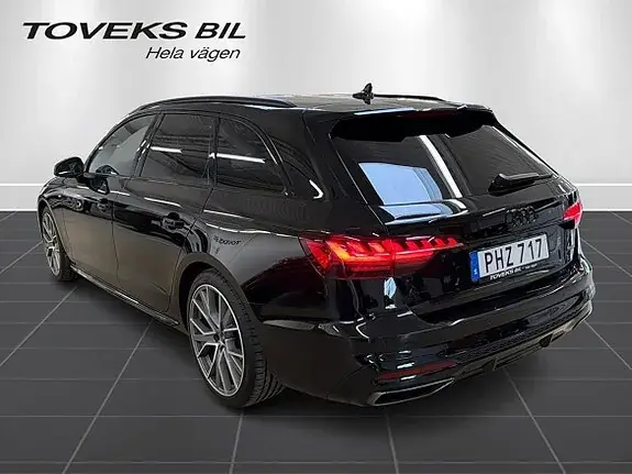 Audi A4 2023 photo 5