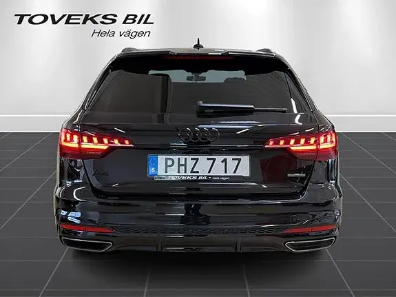 Audi A4 2023 photo 4