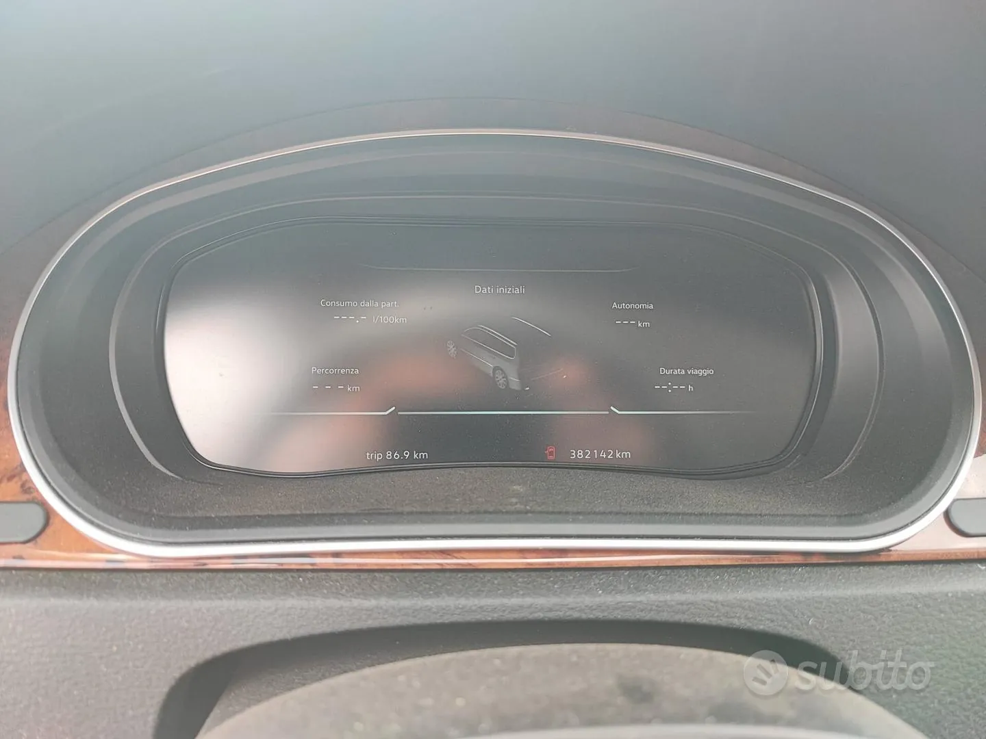 Volkswagen Passat 2009 photo 3