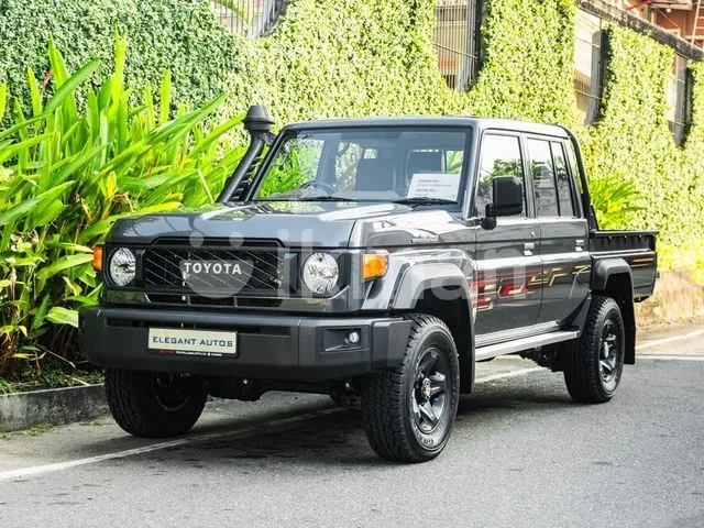 Toyota Land Cruiser 79 2025 photo 2