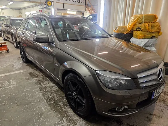 Mercedes-Benz C180 2010 photo 5