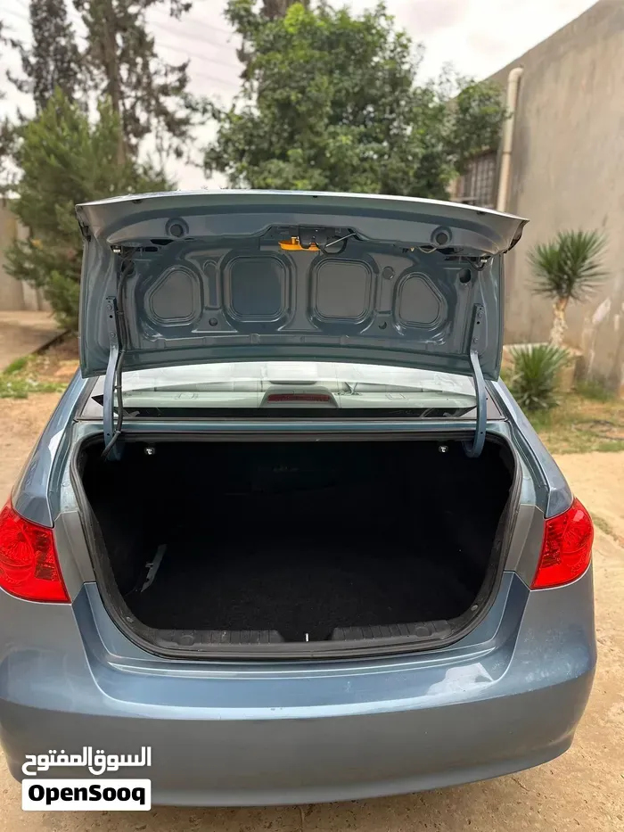Hyundai Elantra 2008 photo 4