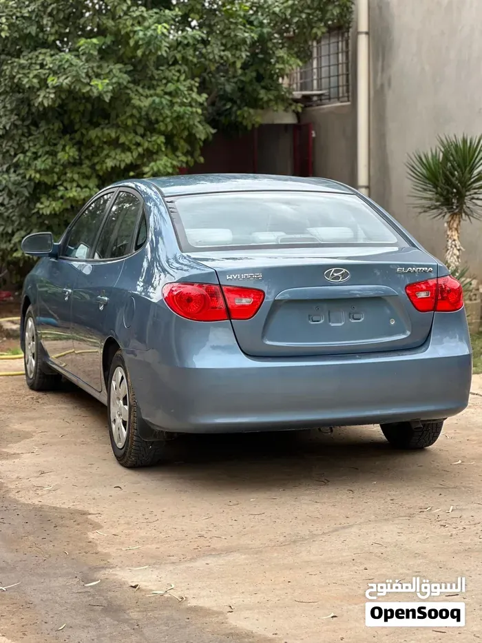 Hyundai Elantra 2008 photo 3