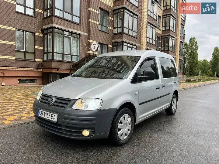 Volkswagen Caddy 2009 photo 2