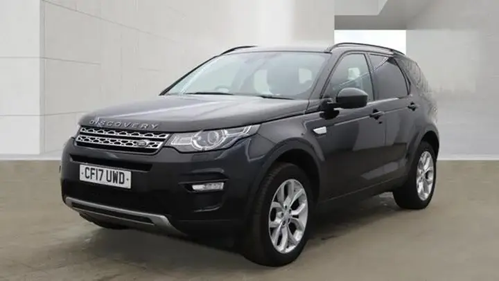 Land Rover Discovery Sport 2017 photo 4