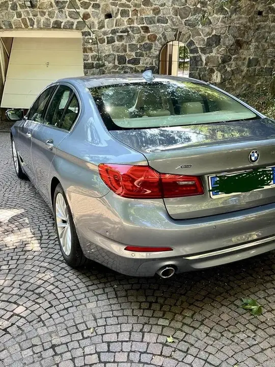 BMW 5 Series 2019 photo 2