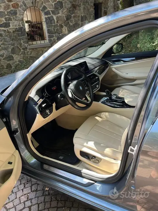 BMW 5 Series 2019 photo 4