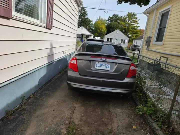 Ford Fusion 2012 photo 4