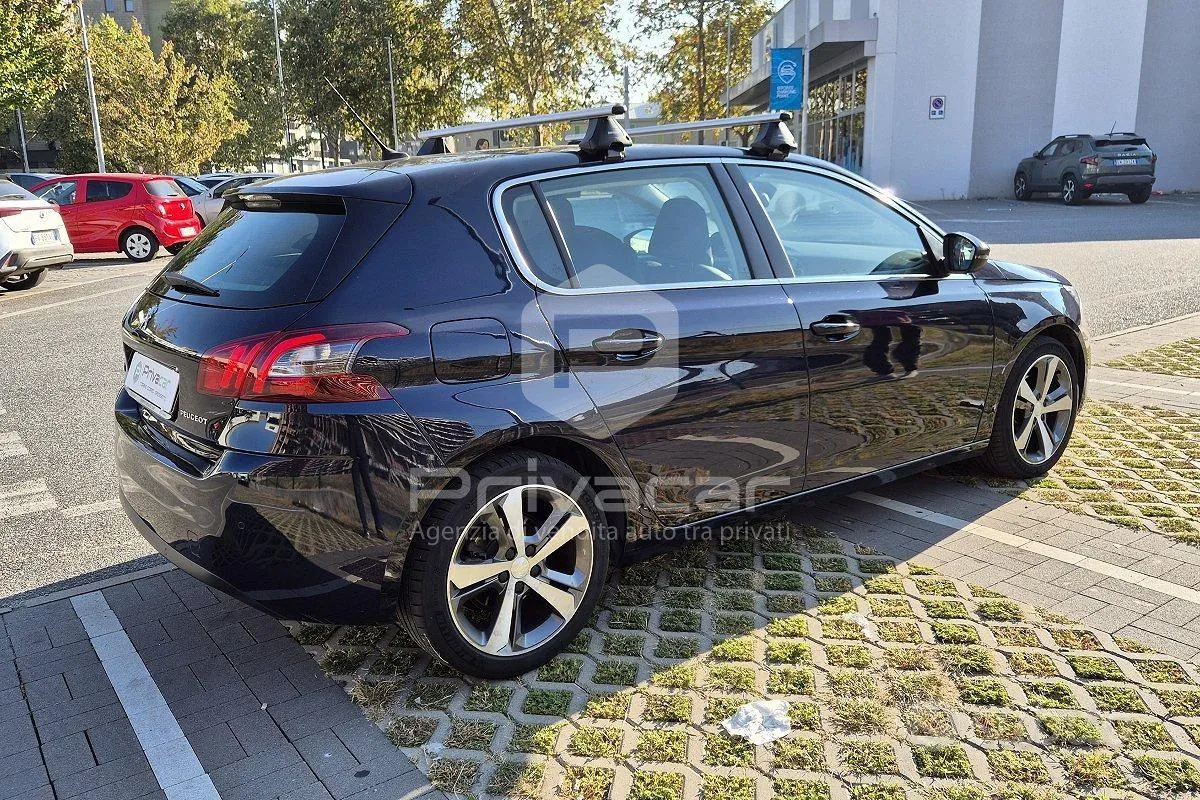 Peugeot 308 2019 photo 5