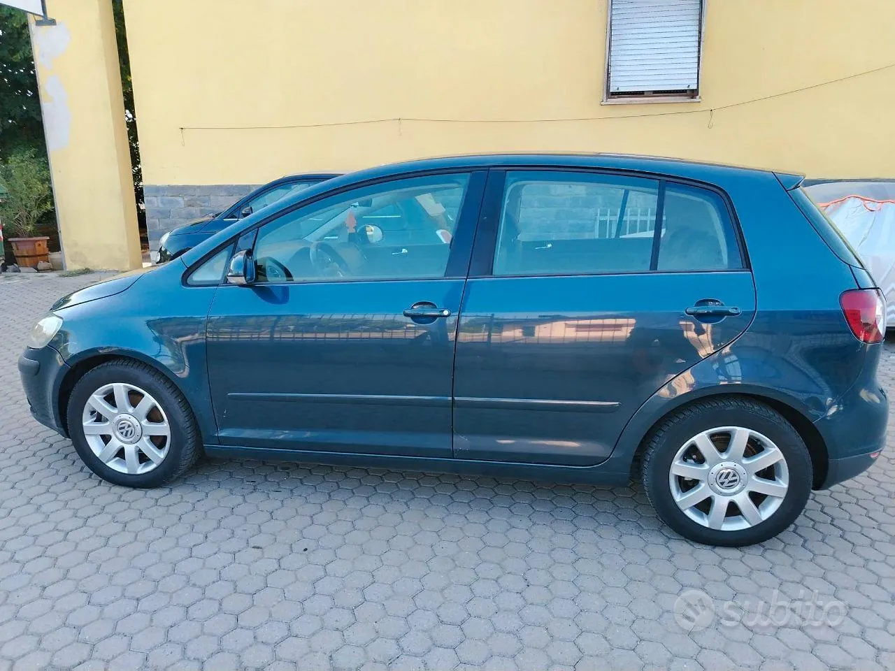 Volkswagen Golf 2005 photo 3