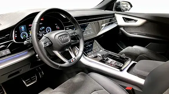 Audi Q8 2021 photo 5