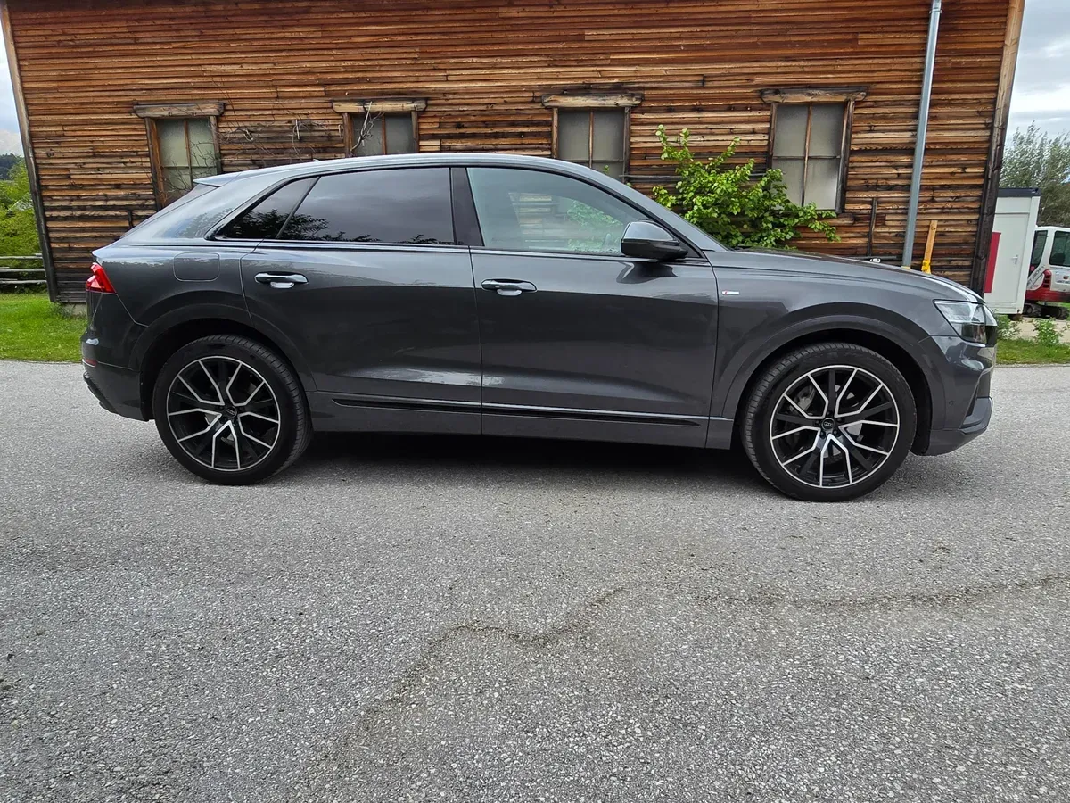 Audi Q8 2020 photo 3