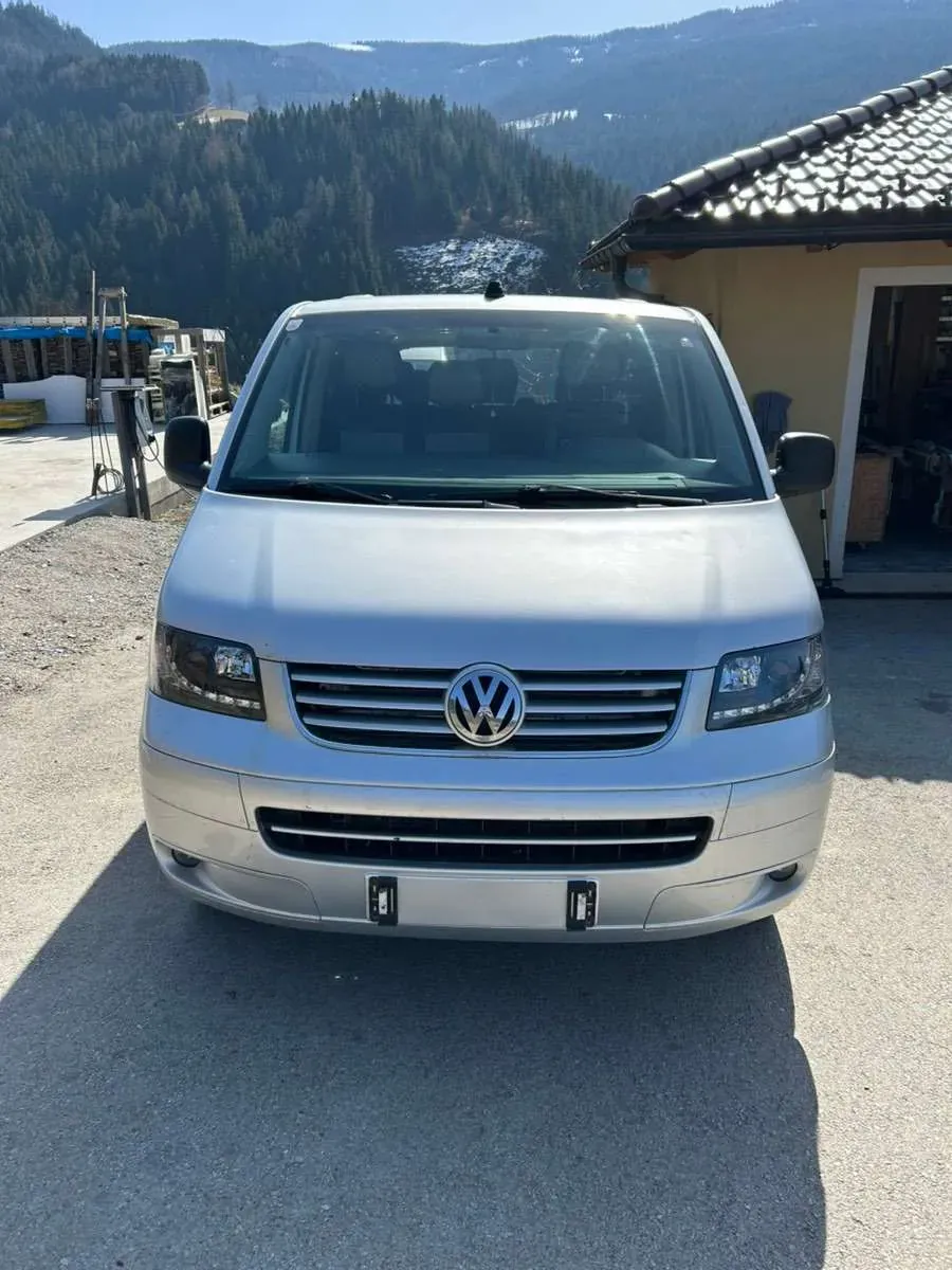 Volkswagen T5