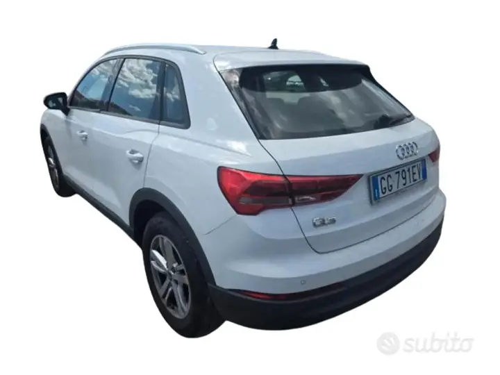 Audi Q3 2021 photo 4