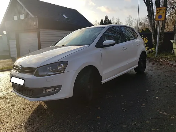 Volkswagen Polo 2010 photo 4