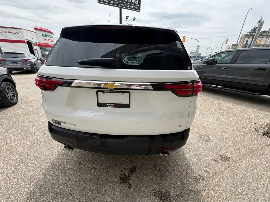 Chevrolet Traverse 2023 photo 4