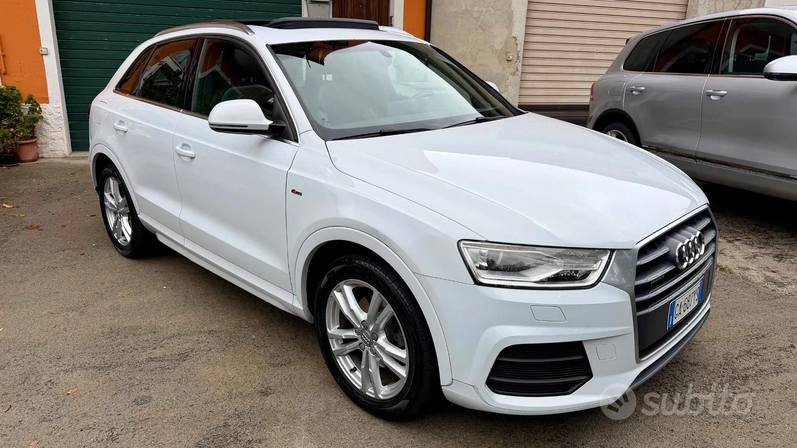 Audi Q3 2015 photo 2