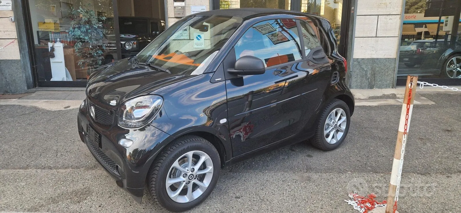 Smart Fortwo 2019 photo 2