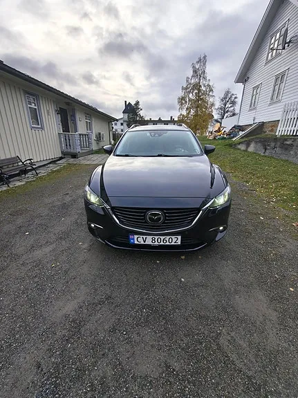 Mazda 6