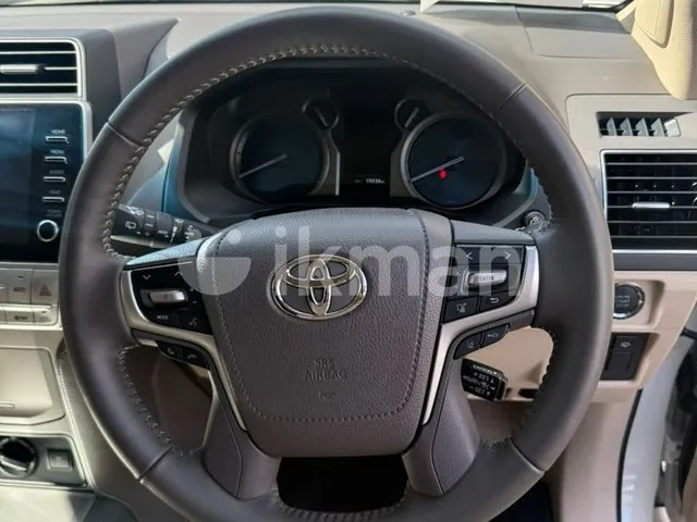 Toyota Land Cruiser Prado 2023 photo 5