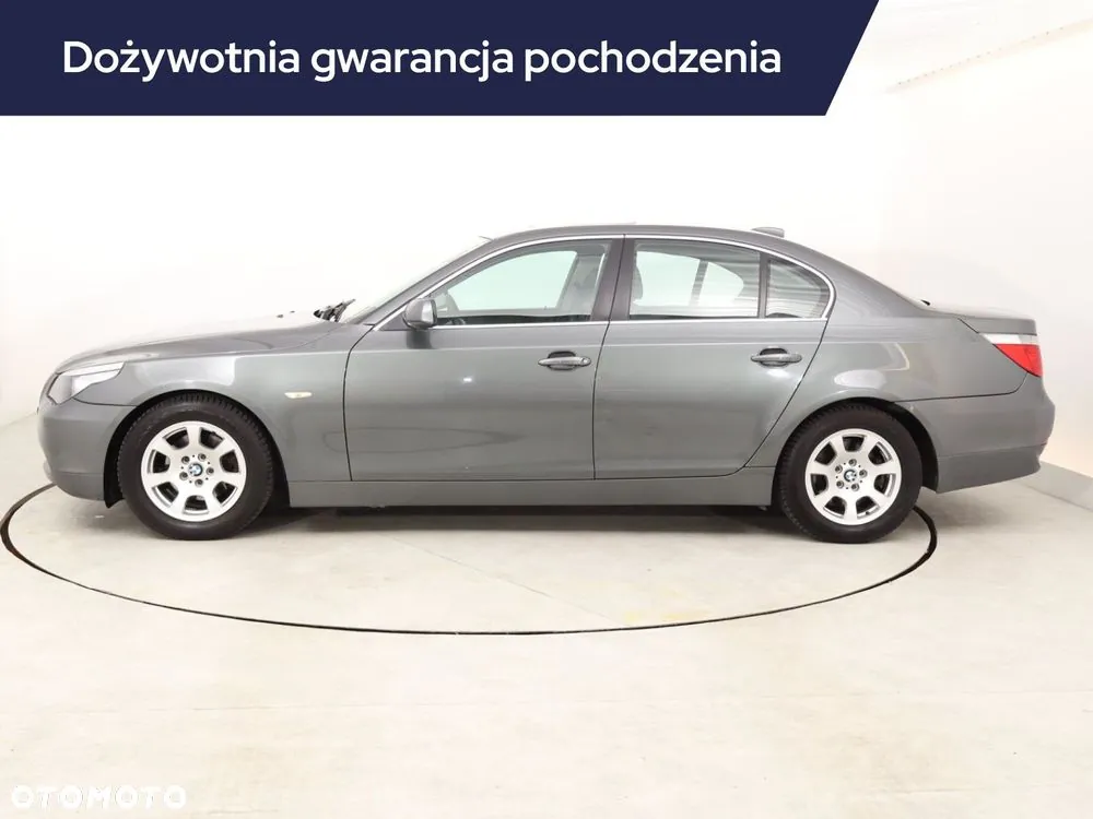 BMW 5 Series 2003 photo 3