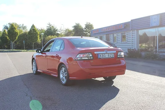 Saab 9-3 2011 photo 4