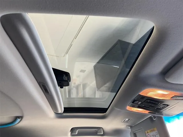 Toyota Alphard 2019 photo 2