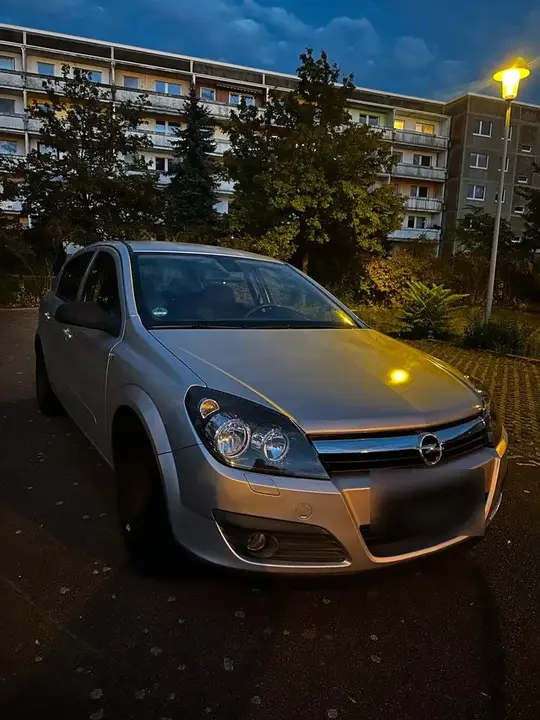 Opel Astra H