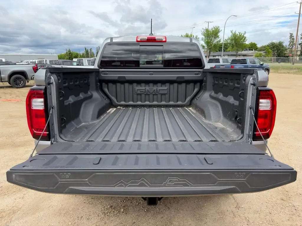 GMC Canyon 2026 photo 5