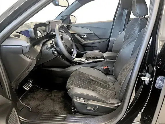 Peugeot 2008 2025 photo 4