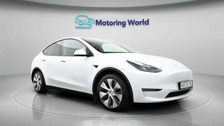 Tesla Model Y 2022 photo 4