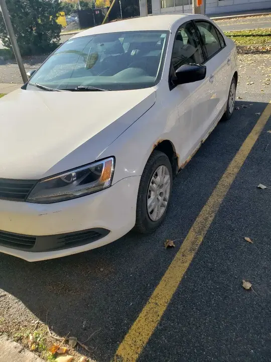 Volkswagen Jetta 2011 photo 2