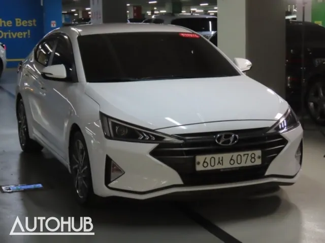 Hyundai Avante 2018 photo 2