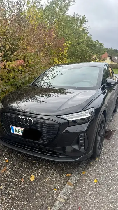 Audi Q4 E-Tron 2023 photo 3