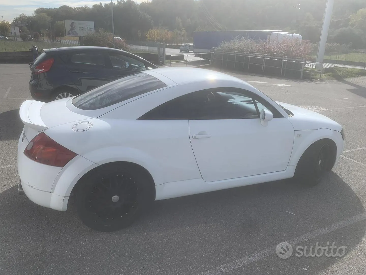 Audi Tt 1999 photo 3