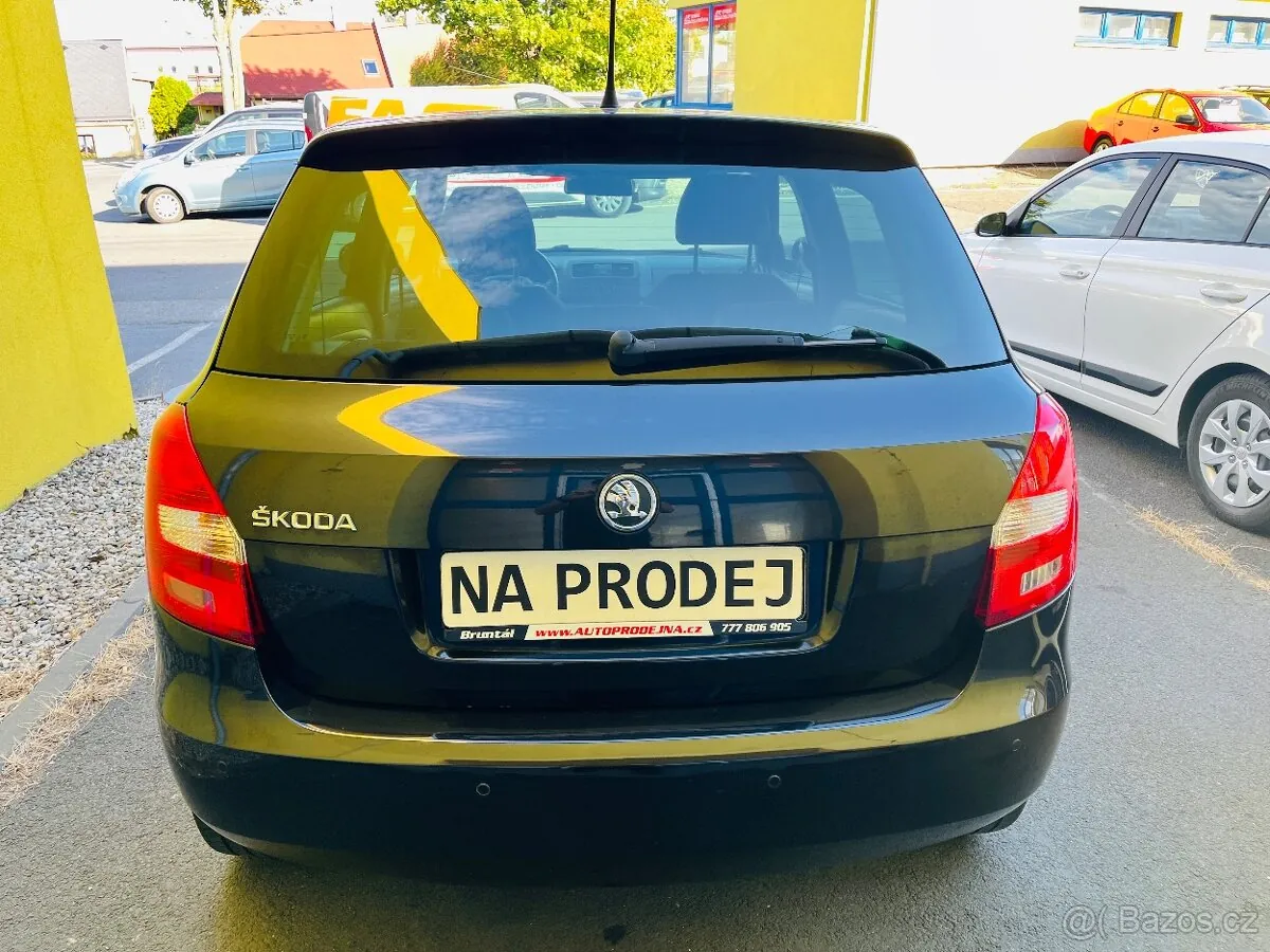 Skoda Fabia 2014 photo 5