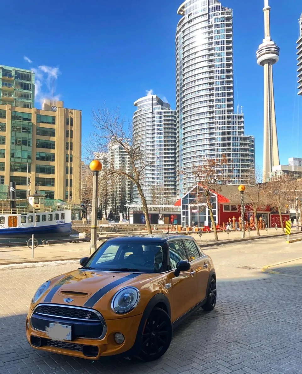 Mini Cooper S 2015 photo 2