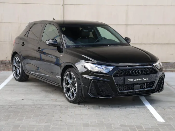 Audi A1 2026 photo 3
