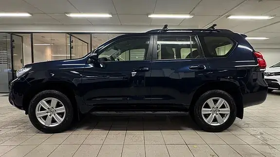 Toyota Land Cruiser 2024 photo 3