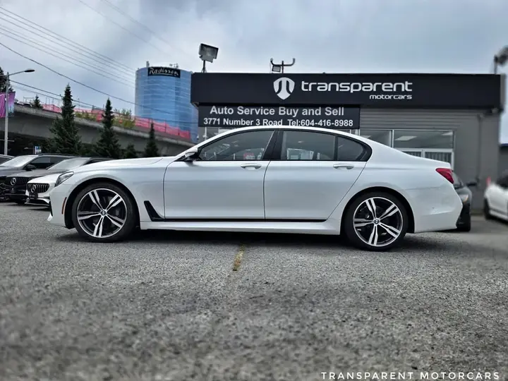 BMW 7 Series 2016 photo 4