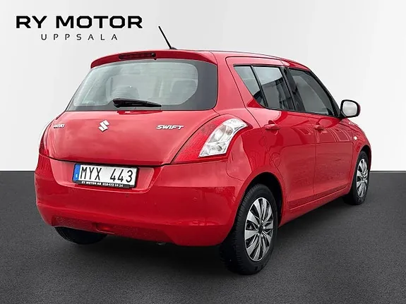 Suzuki Swift 2013 photo 4