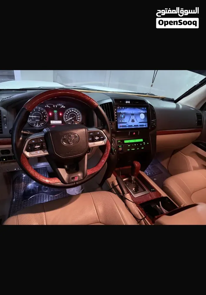 Toyota Land Cruiser 2014 photo 3