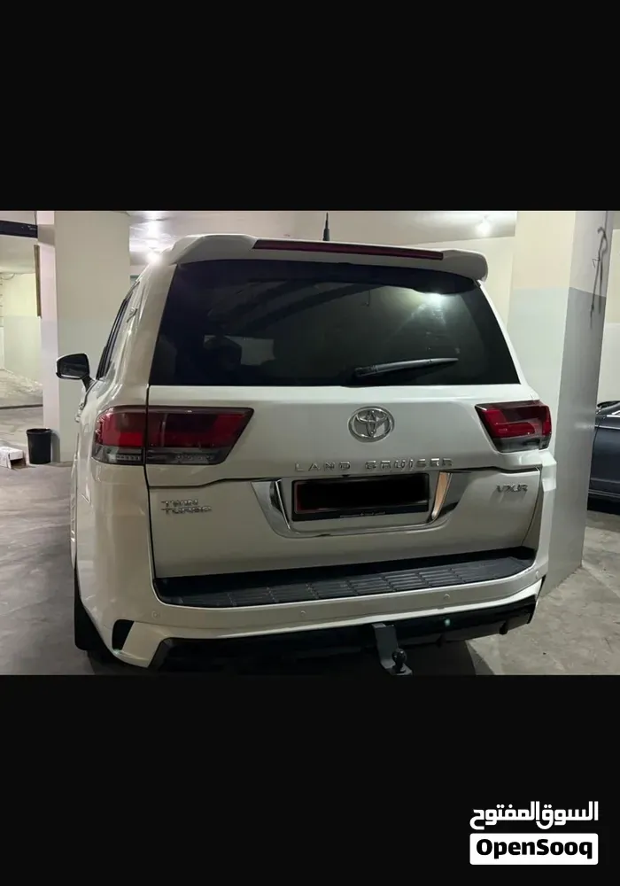 Toyota Land Cruiser 2014 photo 2