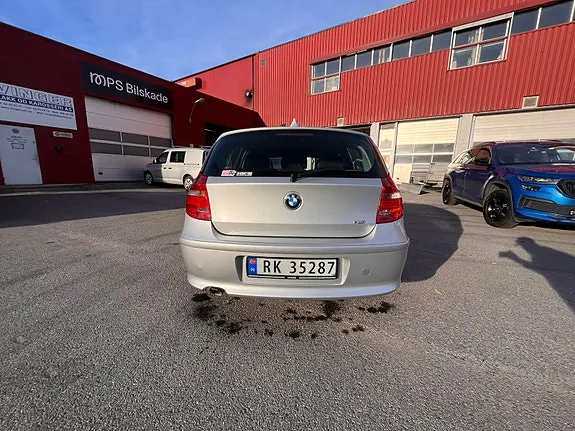 BMW 118D 2009 photo 5