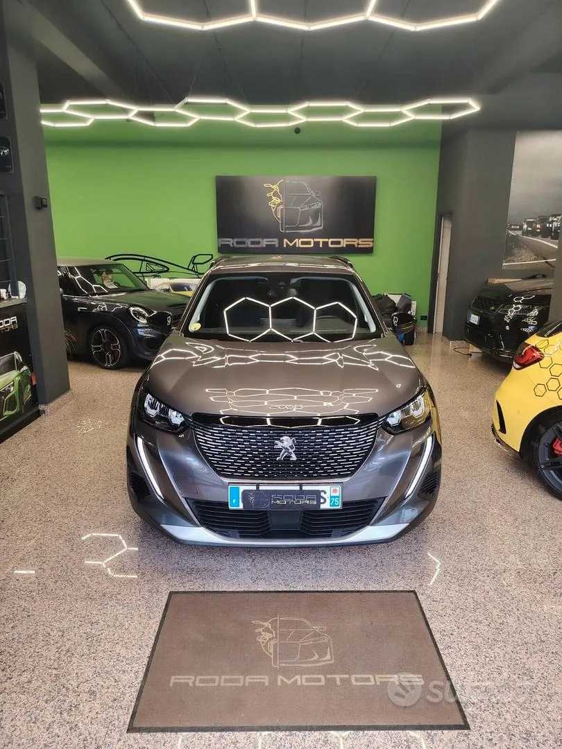 Peugeot 2008 2022 photo 4