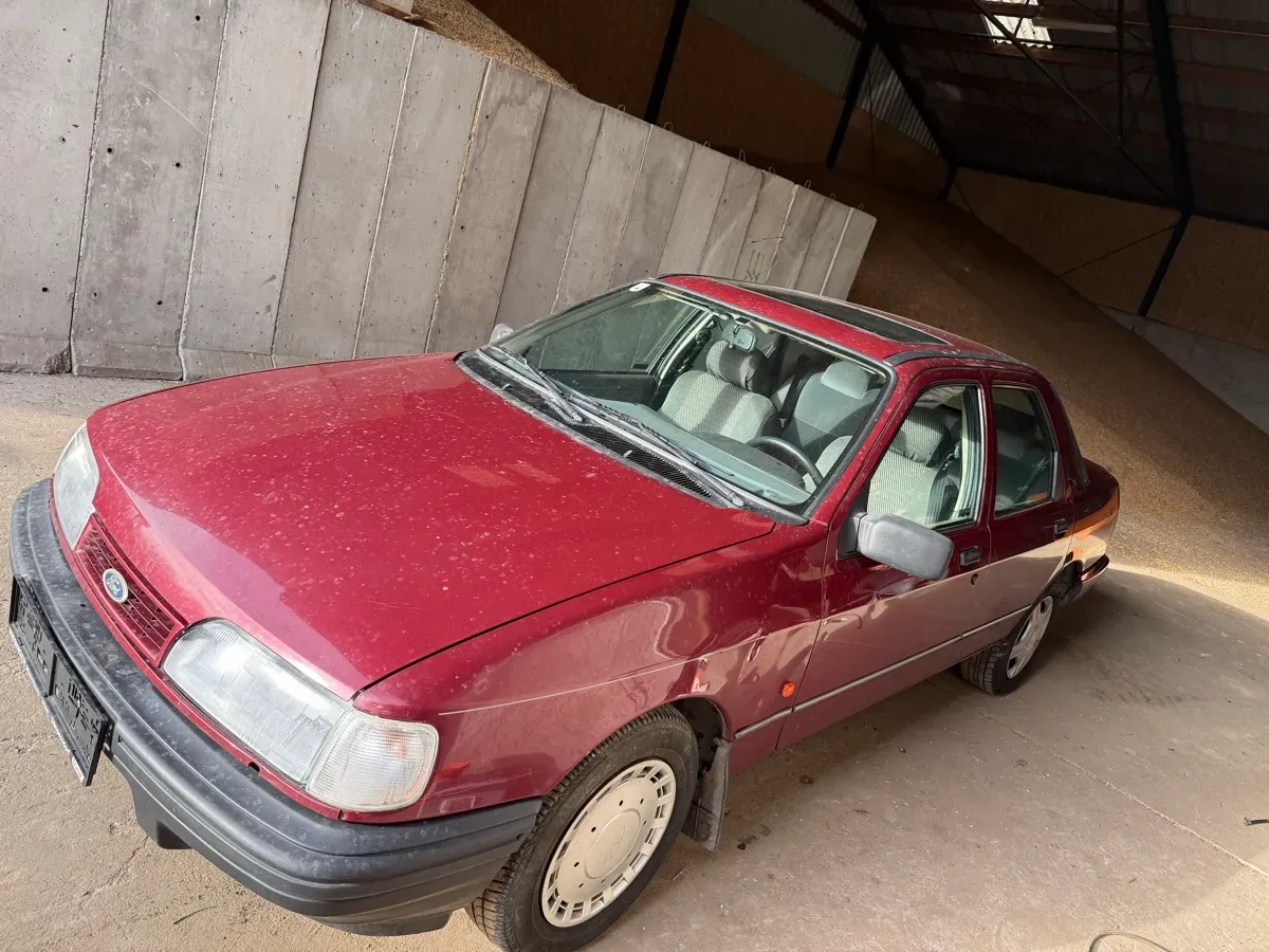 Ford Sierra 1992 photo 2